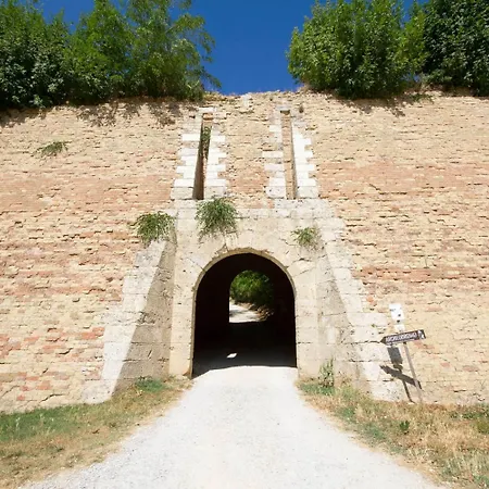 Poggiobonizio Bed & Breakfast Poggibonsi