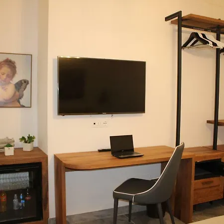 Poggiobonizio Bed & Breakfast 3*