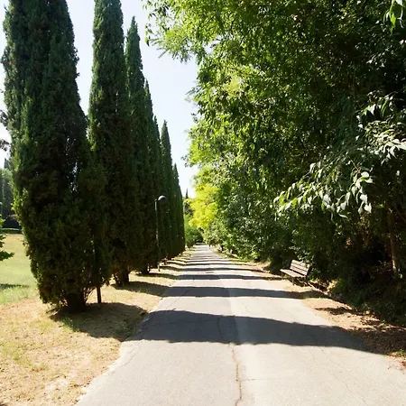 Poggiobonizio Bed & Breakfast 3*